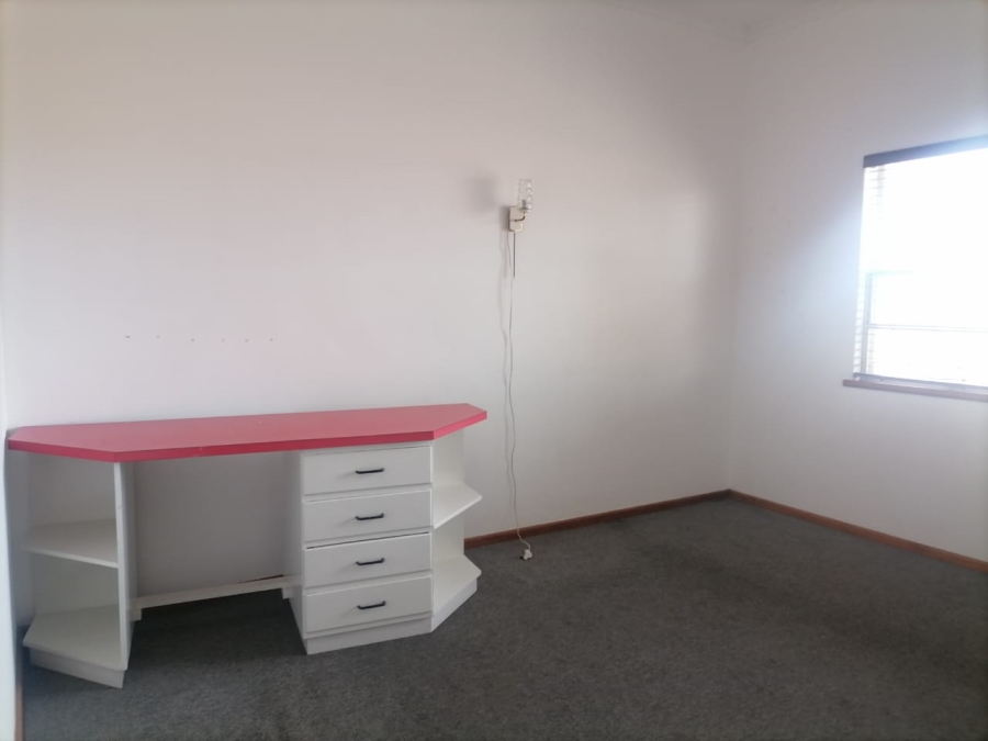 To Let commercial Property for Rent in Moorreesburg Rural Western Cape
